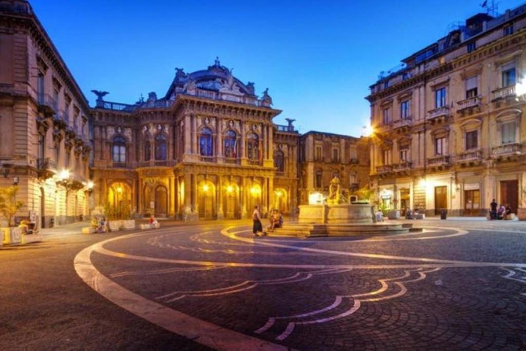Апартаменти Dock78 - Miniloft In Catania Center Екстер'єр фото